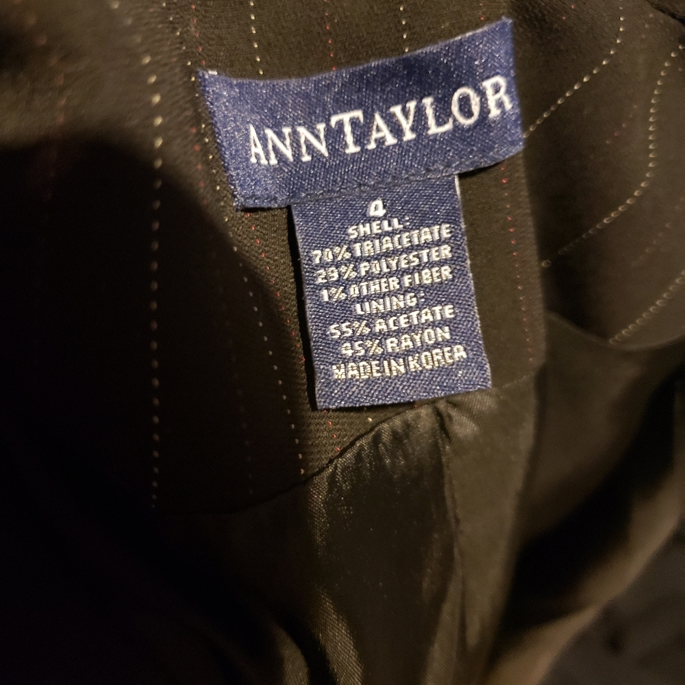 Ann Taylor 2 piece Suit - Picture 7 of 9